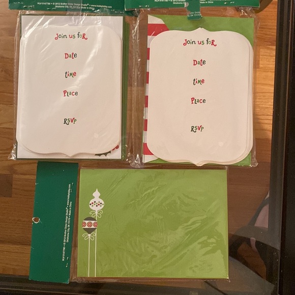 New Christmas Invitations with Envelopes (3 packages - 30 cards) - Picture 2 of 2